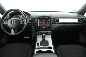 Volkswagen Touareg  3.0 TDI 