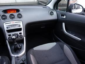 Peugeot 308  1.6 HDi 