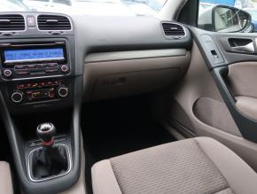 Volkswagen Golf  1.6 TDI 