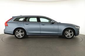 Volvo V90  D4 