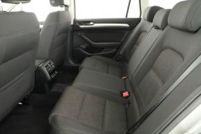 Volkswagen Passat  2.0 TDI 