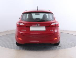 Hyundai i30  1.6 MPI 