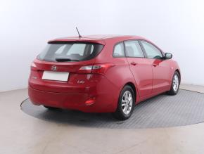 Hyundai i30  1.6 MPI 