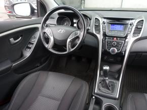 Hyundai i30  1.4 CVVT 