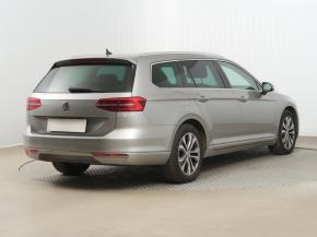 Volkswagen Passat  2.0 TDI 