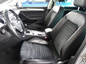 Volkswagen Passat  2.0 TDI 