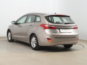 Hyundai i30  1.6 MPI 