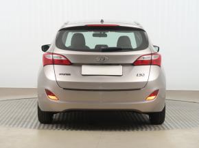 Hyundai i30  1.6 MPI 