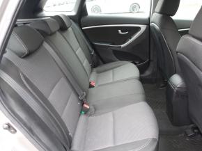 Hyundai i30  1.6 MPI 