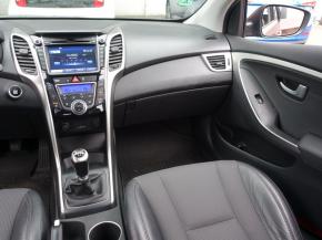 Hyundai i30  1.6 CRDi 