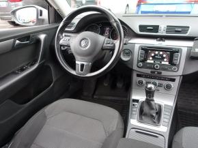 Volkswagen Passat  1.6 TDI 