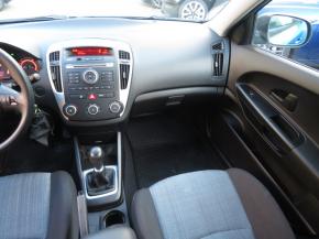 Kia Ceed  1.4 CVVT 