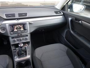 Volkswagen Passat  2.0 TDI Comfortline 