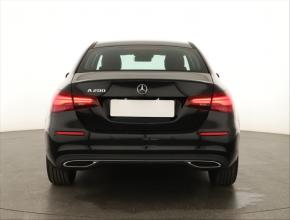 Mercedes-Benz A  A 200 Progressive 