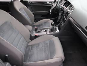 Volkswagen Golf  1.6 TDI 