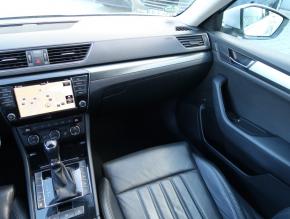 Škoda Superb  2.0 TDI Style 