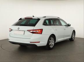 Škoda Superb  2.0 TDI 