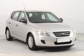 Kia Ceed  1.4 CVVT 