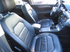 Volkswagen Passat  1.6 TDI 