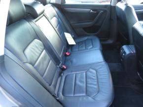 Volkswagen Passat  1.6 TDI 