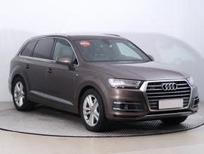 Audi Q7  3.0 TDI 