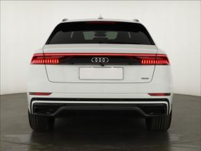 Audi Q8  50 TDI S-Line 