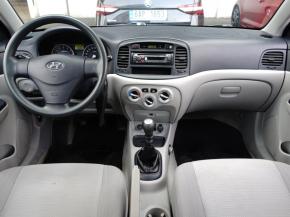 Hyundai Accent  1.4i 