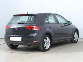 Volkswagen Golf  1.2 TSI 