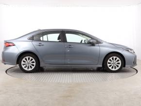 Toyota Corolla  1.5 VVT-i Active 