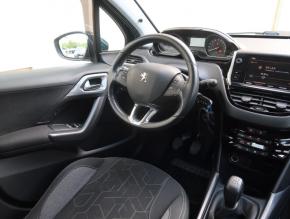 Peugeot 2008  1.2 PureTech 