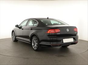 Volkswagen Passat  2.0 TDI R-Line 