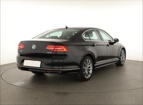 Volkswagen Passat  2.0 TDI R-Line 