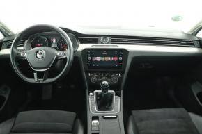 Volkswagen Passat  2.0 TDI Highline 