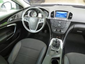 Opel Insignia  1.6 Turbo 