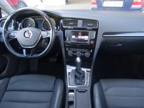 Volkswagen Golf  2.0 TDI 