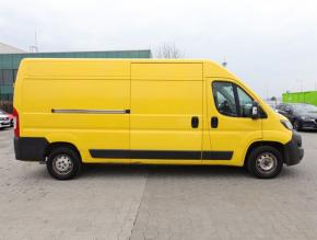 Peugeot Boxer  2.0 BlueHDi 