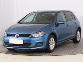 Volkswagen Golf  1.2 TSI 