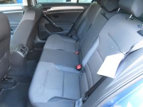 Volkswagen Golf  1.2 TSI 