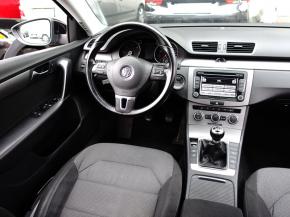 Volkswagen Passat  2.0 TDI 