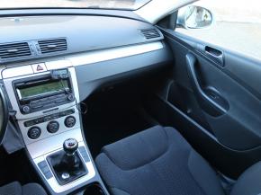 Volkswagen Passat  1.8 TSI 