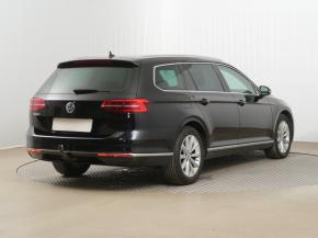 Volkswagen Passat  1.6 TDI 