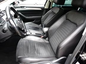 Volkswagen Passat  1.6 TDI 