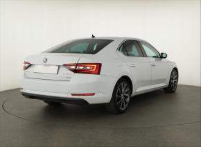 Škoda Superb  2.0 TDI Laurin&Klement 