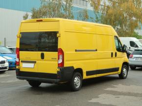 Peugeot Boxer  2.0 BlueHDi 