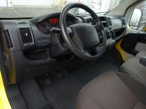 Peugeot Boxer  2.0 BlueHDi 