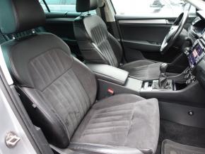 Škoda Superb  2.0 TDI 