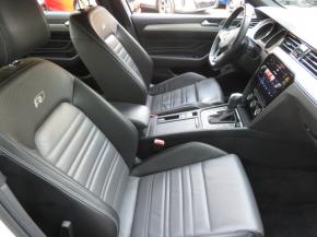 Volkswagen Passat  2.0 TDI R-Line 