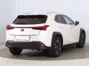 Lexus UX  250h 