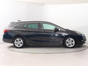 Opel Astra  1.6 CDTI 