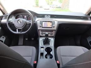 Volkswagen Passat  1.6 TDI 